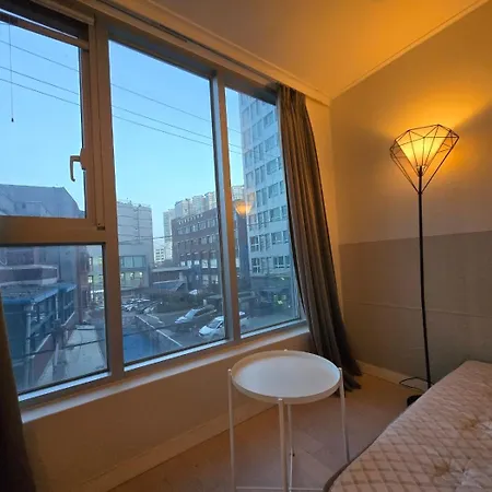 W House 201 아파트
